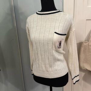 Cute knit sweater (PRICE UP FOR DISCUSSION)
